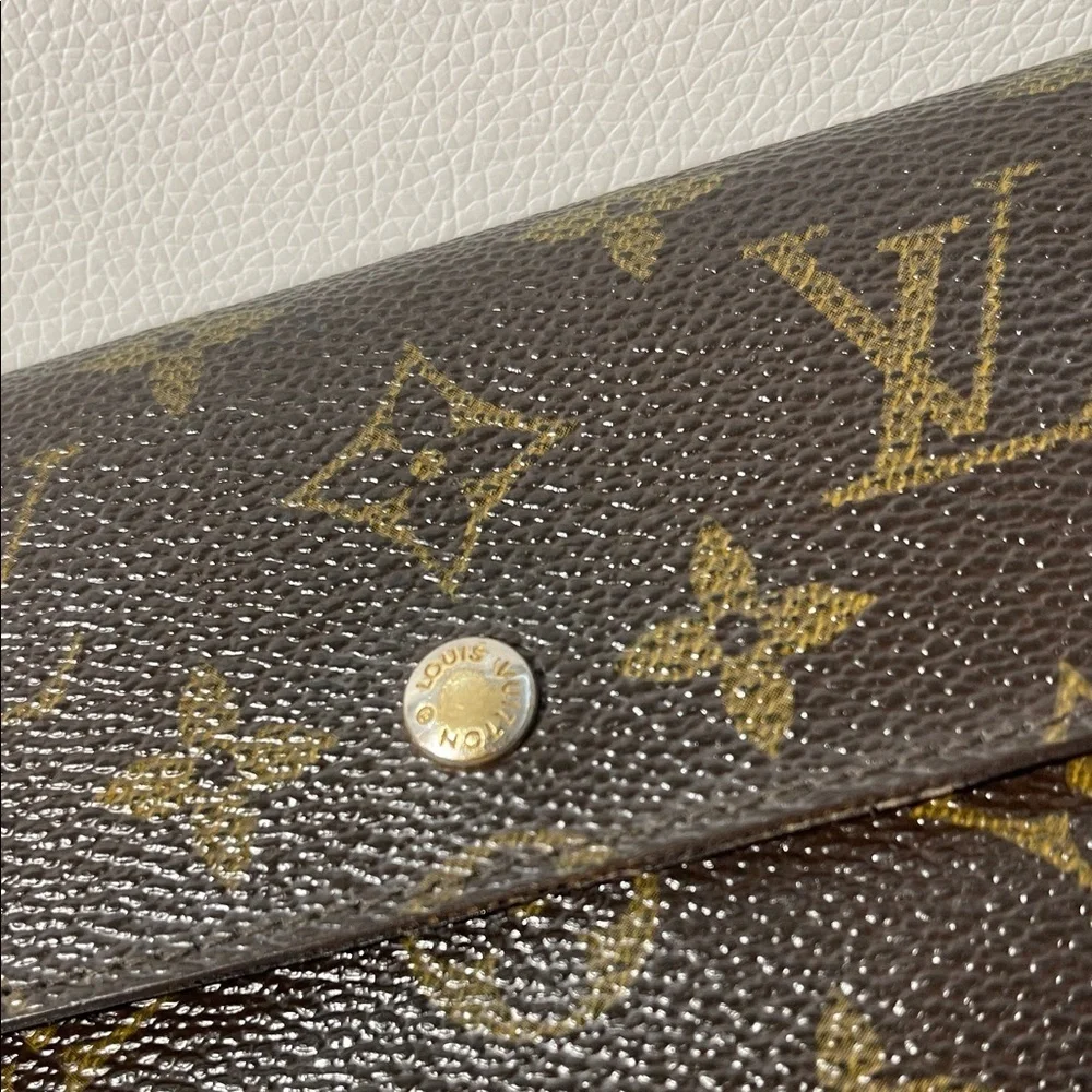 Authentic Louis Vuitton Monogram International Long Wallet